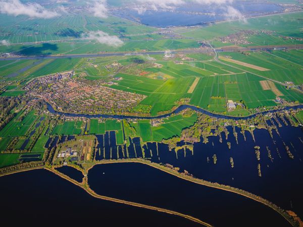 Nederland ontgroeit: een duurzame en rechtvaardige transformatie van onze samenleving
